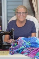 Kelly (Houle), Linda