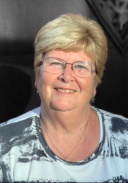 McGuire (née Côté), Jacqueline