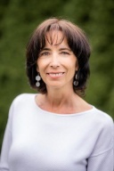 Pinsonnault, Natalie