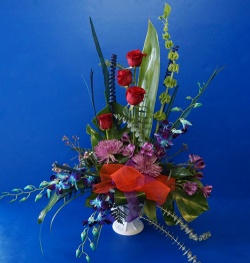 Mauve, bleu et rouge